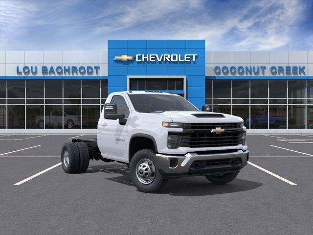 2025 Chevrolet Silverado 3500 HD Chassis Cab