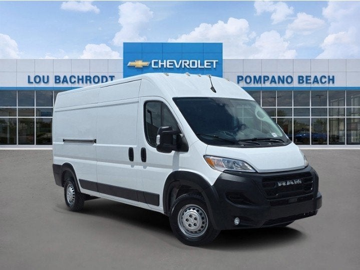 2025 RAM ProMaster Cargo Van Tradesman in Bright White Cl — front three-quarter view