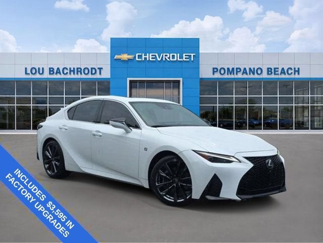 2023 Lexus IS